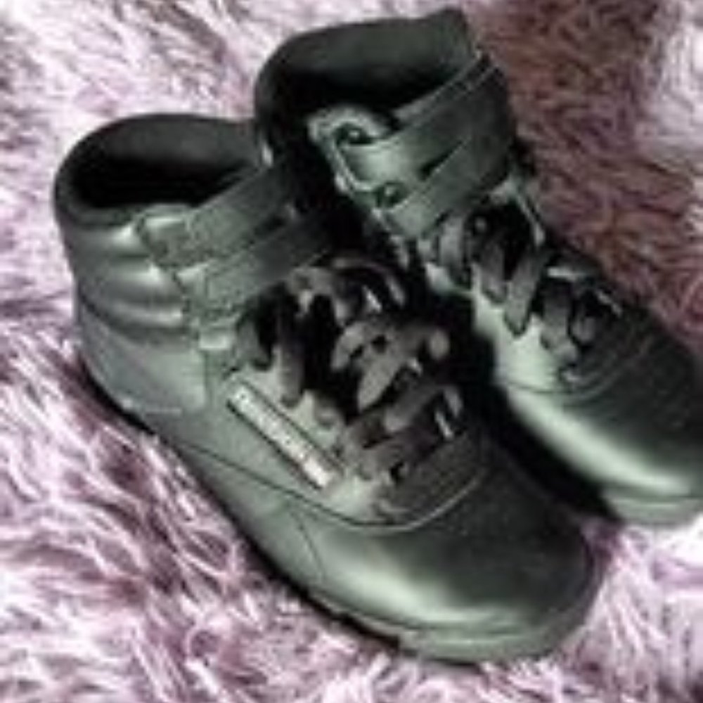 Black Reebok Freestyle Hi Womens Sz 5